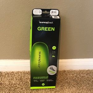 Never worn-SUPERfeet Green Arch support insoles